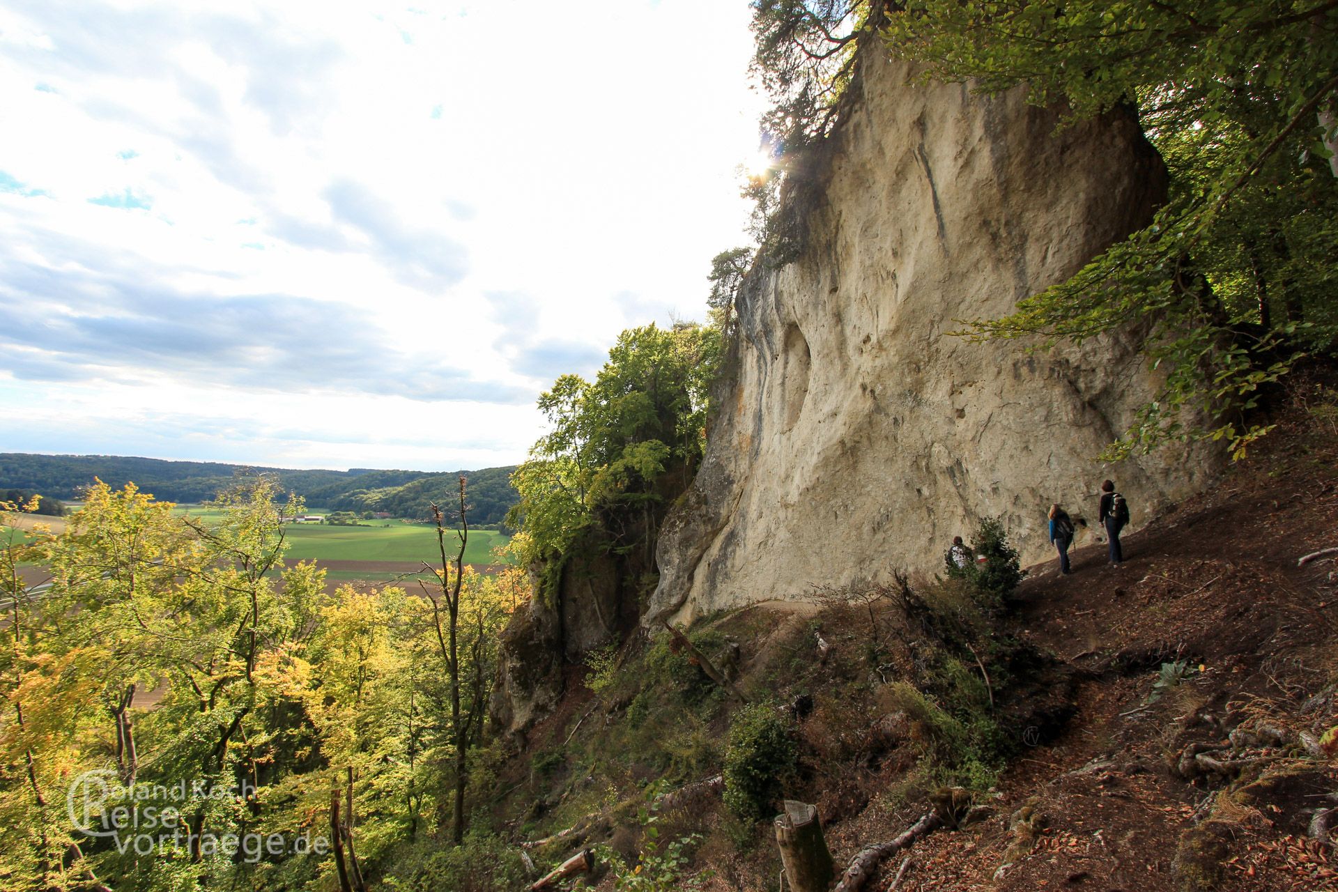 Altmühltal Urdonautal Jäergersteig bei Dollnstein